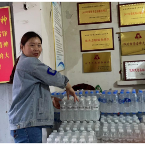 瑞敏爱心协会携爱心商家和爱心人士踊跃捐赠矿泉水等，为高考助力 ...