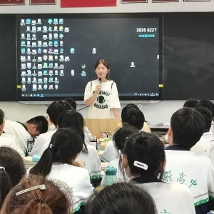 传承红色基因，践行初心使命