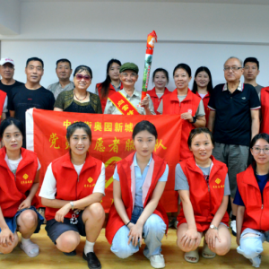 【“我是雷锋”沈阳志愿者在行动】奥园新城社区邀请雷锋生前战友开展宣讲活动 ...
