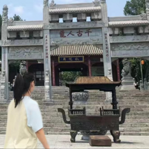 弘扬传统文化 讲好家乡故事
