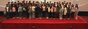 理论赋予实践，行动获取知识