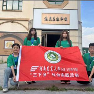 赏麦草画韵悠长，悟非遗传承力量