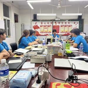 连绵雨季，支教沁心