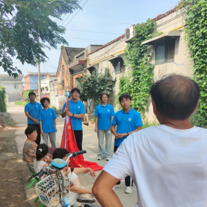 以心沁人，得满园花开