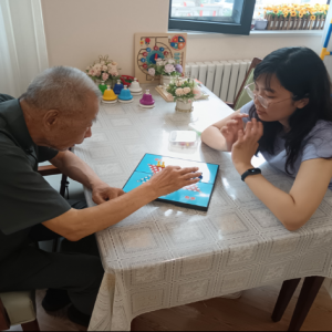 莫道桑榆晚 为霞尚满天