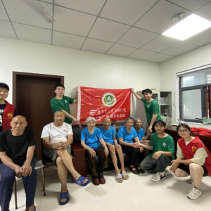 青春筑梦养老院 志愿传递显温情